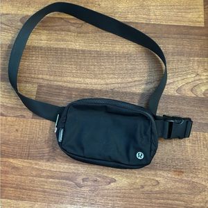 Lululemon Everyday Belt Bag